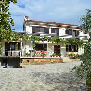  Apartment Mare Kroatien